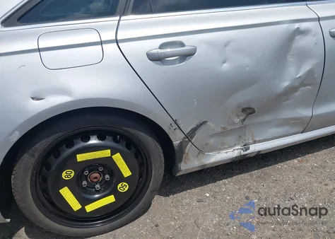 2013 Audi A6 3.0T Premium из США, поврежденный, VIN WAUHGAFC7DN139960